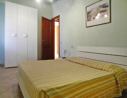 Apartment in Vinci With Pool & Wellness