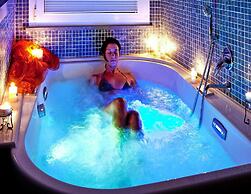 Apartment in Vinci With Pool & Wellness