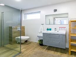 Comfortable Holiday Homes, Summer Pool, Sauna
