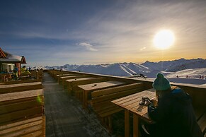 Chalet Sciachilo Ski In-ski Out Mt 10