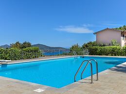 Apartment in Elba Near Straccoligno Beach