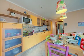 Casa Angiolina Lake Mountain View