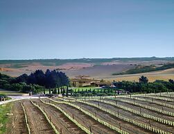 Apartment in Tuscany With Pool & Golf Access