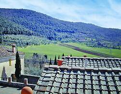 Charming House in Tuscany With Pool & Views