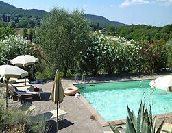 Charming House in Tuscany With Pool & Views