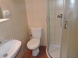 Kolczewo Cottage With BBQ & Garden