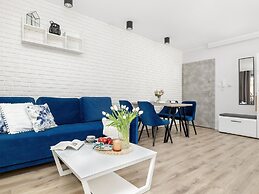 Comfortable Apartment, Pool, Close to the Beach