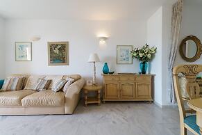 Apartment in Mijas With Pool