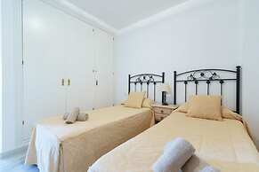Apartment With Communal Pool in Mijas