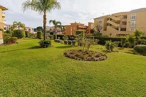 Apartment With Communal Pool in Mijas
