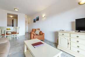 Apartment With Communal Pool in Mijas