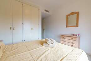 Apartment With Communal Pool in Mijas