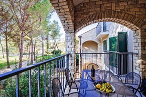Zaton Apartment Near Sea Beach