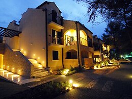 Zaton Apartment Near Sea Beach