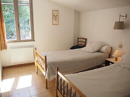 Bedoin Garden Home With Views