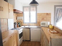 Bedoin Garden Home With Views