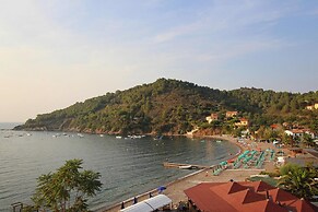 Apartment in Elba Near Pebble Beach