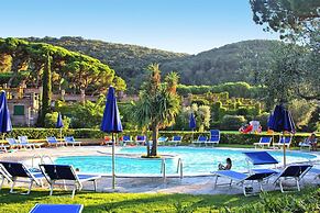 Apartment in Elba Near Pebble Beach