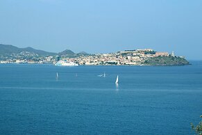 Apartment in Elba Near Pebble Beach