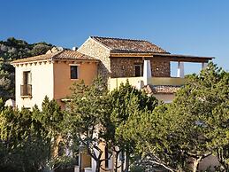 Stay in Porto Cervo With Garden Setting