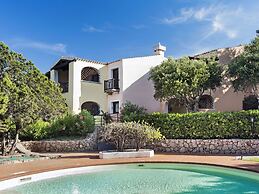 Stay in Porto Cervo With Garden Setting