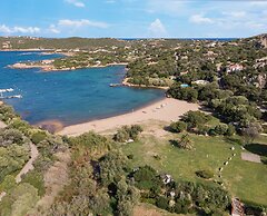 Stay in Porto Cervo With Garden Setting