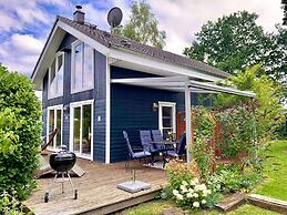 Holiday Home Seeblick With Sauna on Lake Dummer, Dummer