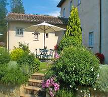 Apartment in Tuscany With Pool & Golf