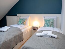 Comfortable Apartment, 2 Bedrooms, Terrace, Rewal