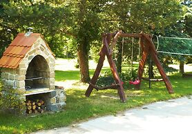 Holiday Homes With Fireplace , Summer Pool