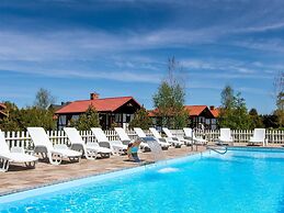 Holiday Homes With Fireplace , Summer Pool