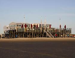 Apartment in Dorf Near St. Peter-ording Beach