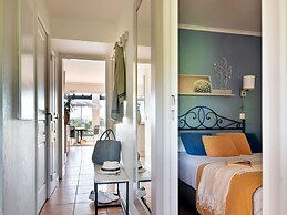 Apartment With Seaview