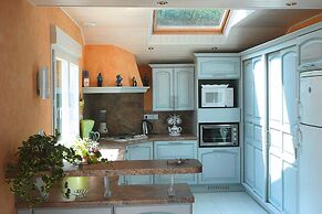Holiday Home Locquirec With Stunning Sea View