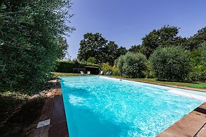 Semidetached Villa Shared Pool