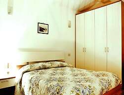 Apartment in Vinci With Pool & Wellness