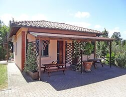 Apartment in Vinci With Pool & Wellness
