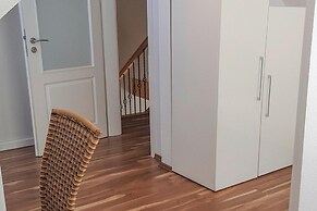 Large, Comfortable Holiday Villa, Private Garden
