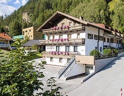 Apartment in Solden With a ski Storage