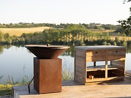 Peyrusse Peace: Pool & Charm