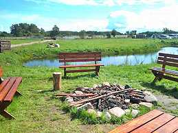 Holiday Homes With air Conditioning, Pool, Jacuzzi