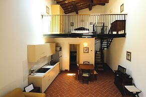 Piombino Apartment With Terrace