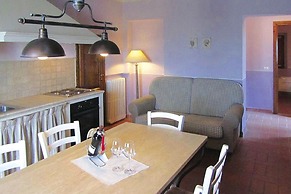 Nice Apartment in Montaione With Shared Pool