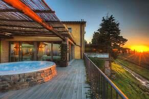 Nice Apartment in Montaione With Shared Pool
