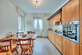 Elena Apartment - Family Friendly