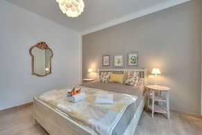 Elena Apartment - Family Friendly