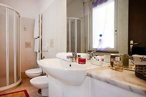 Residence Casa & Vela With Private Beach, Oggebbio