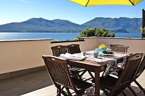 Residence Casa & Vela With Private Beach, Oggebbio