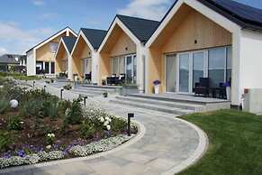 Air-conditioned Holiday Homes, 2 Bedrooms