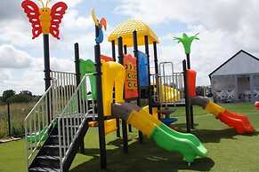 Air-conditioned Holiday Homes, 2 Bedrooms